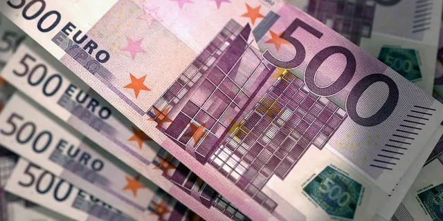 El Euro reacciona a los problemas fiscales de Italia y a la fortaleza del dólar