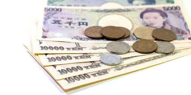 USD/JPY consolidado dentro de un triángulo